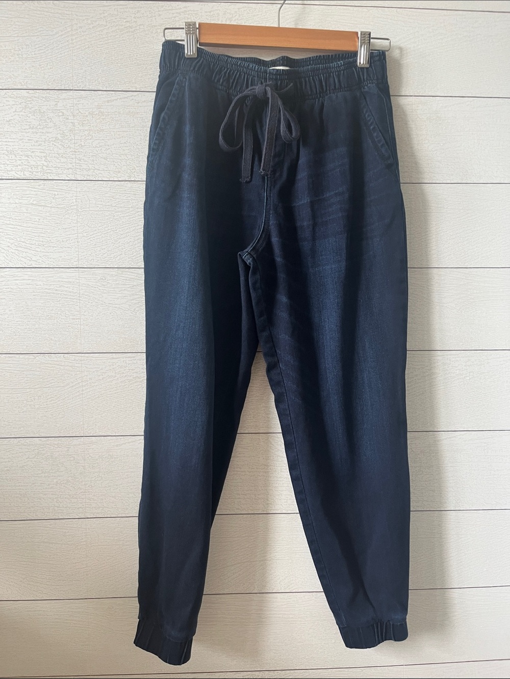 A&F denim jogger XS